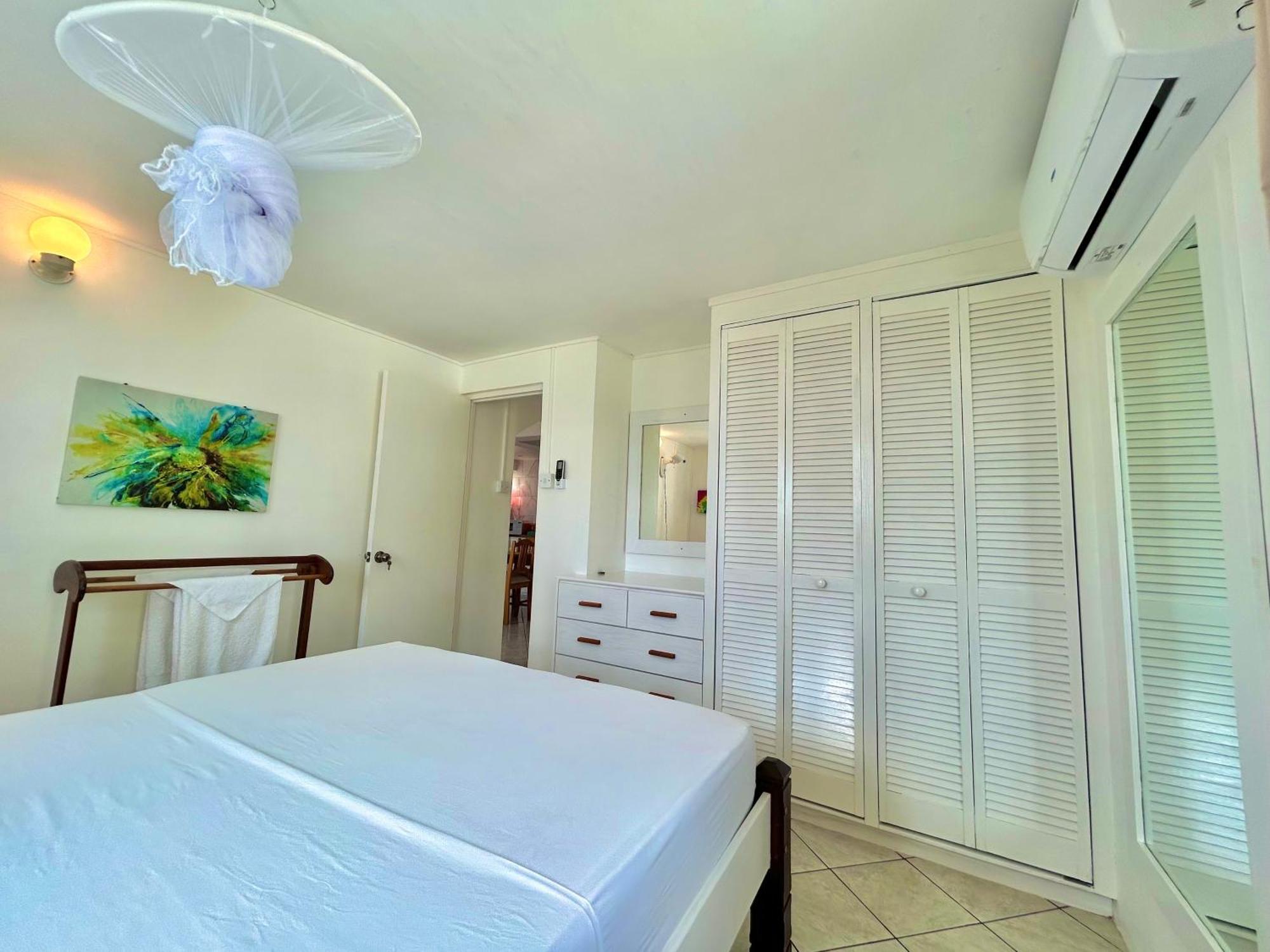 Palm House Apartment Friendship Bagian luar foto