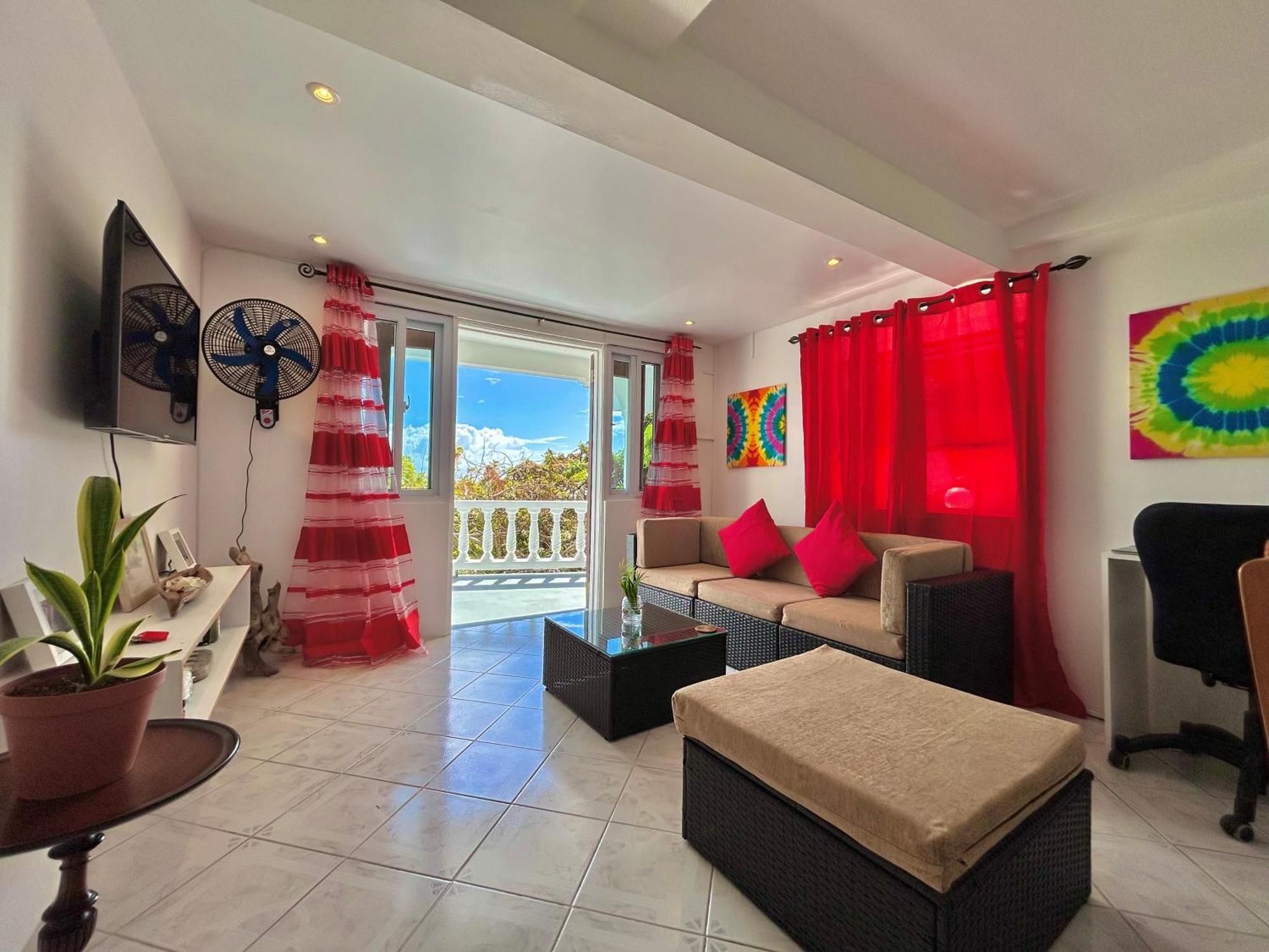 Palm House Apartment Friendship Bagian luar foto
